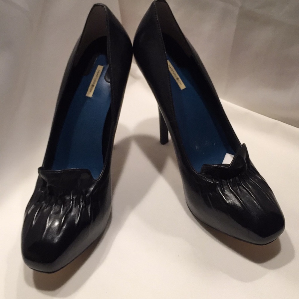 Max Studio designer heels